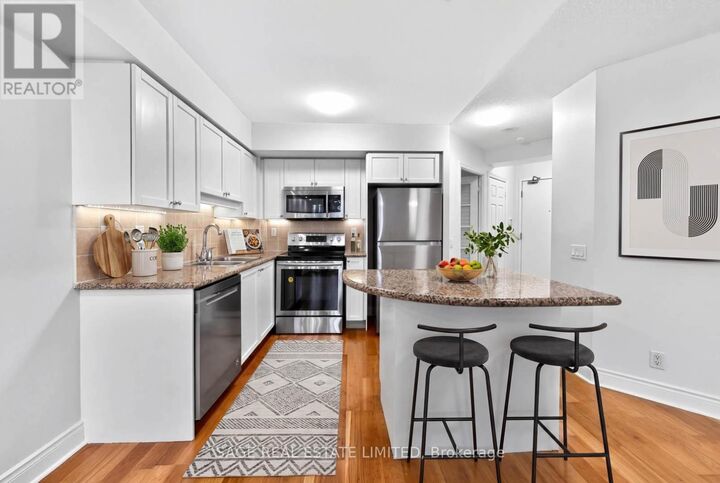 Property Photo:  78 Harrison Garden Boulevard 1214  ON M2N 7E2 