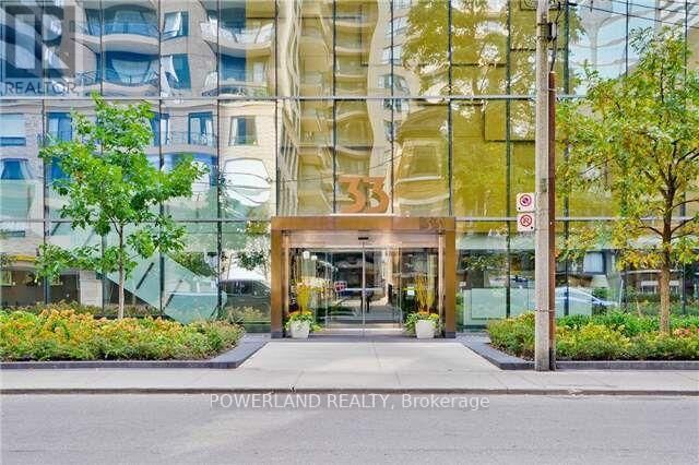 Property Photo:  33 Charles Street East 2601  ON M4Y 1R9 