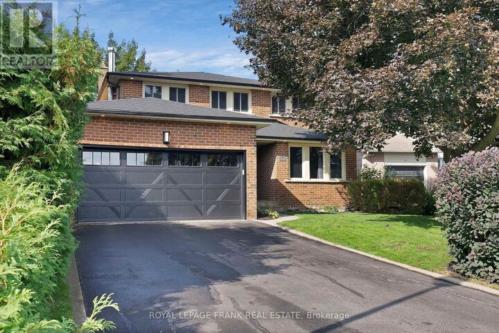 Property Photo: 272 Plymouth Trail ON L3Y 6G7