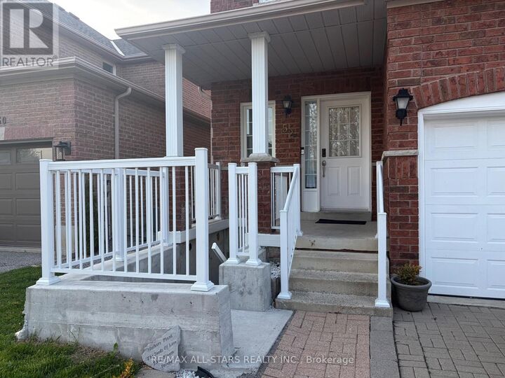 Property Photo: 52 Arlington Drive ON L4P 4H6