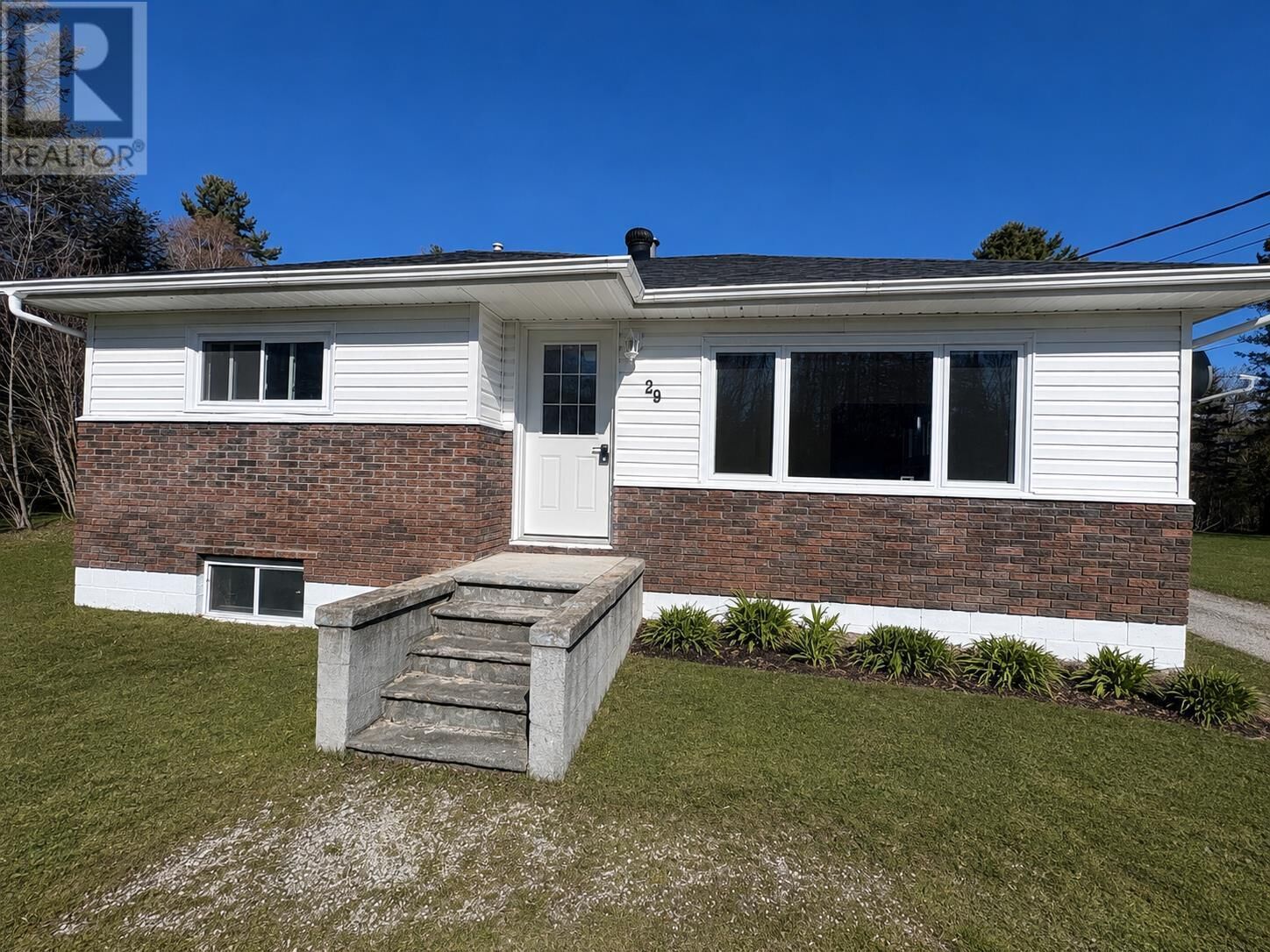 Property Photo: 29 Eley Rd ON P0R 1H0