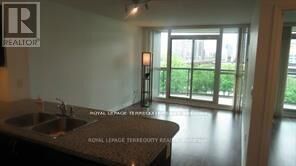 Property Photo:  25 Lower Simcoe Street 812  ON M5J 3A1 