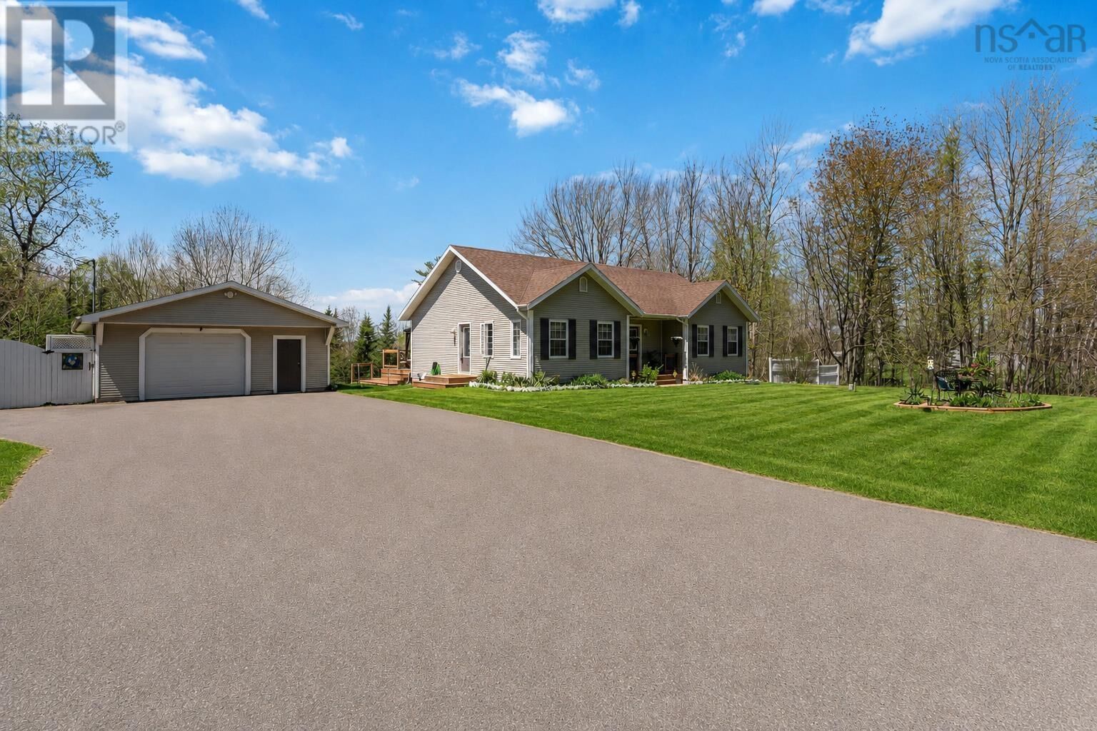 Property Photo:  495 Victoria Road  NS B0P 1C0 