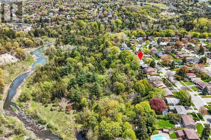Property Photo: 103 Pegasus Trail ON M1G 3N8