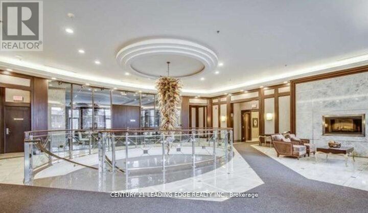 Property Photo: 133 Wynford Drive 1201 ON M3C 0J5