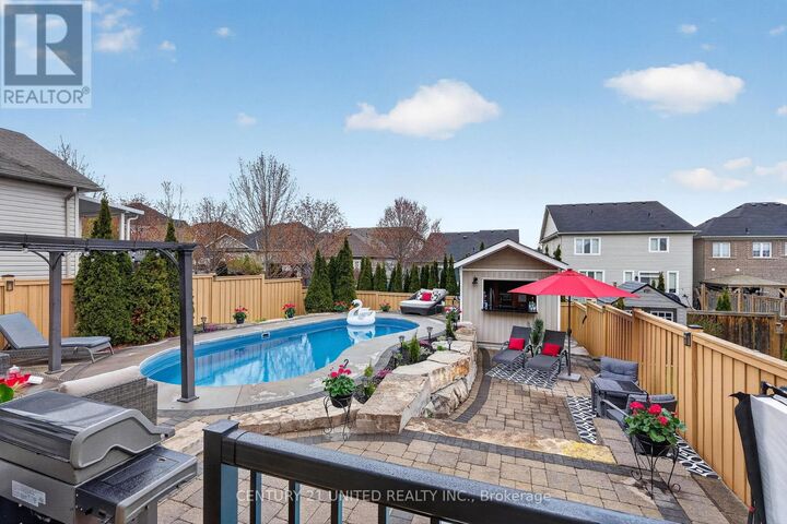Property Photo:  696 Fisher Street  ON K9A 0H3 