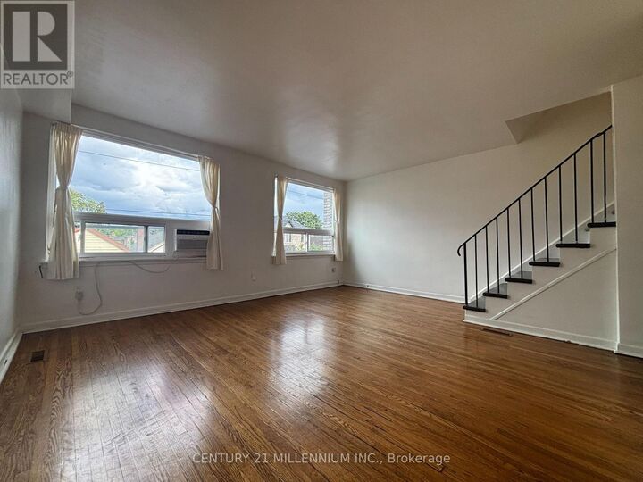 Property Photo:  928 Pape Avenue 1  ON M4K 3V2 