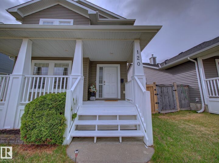 Property Photo:  120 Westwood Lane  AB T8L 4N8 