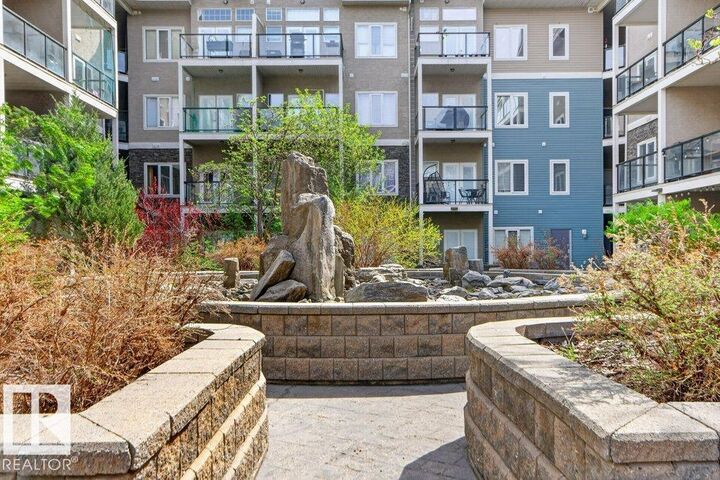 Property Photo:  10121 80 Avenue NW 223  AB T6E 0B9 