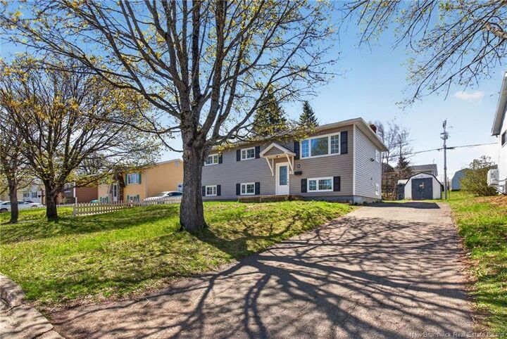 Property Photo:  89 Aaron Court  NB E1B 4C3 