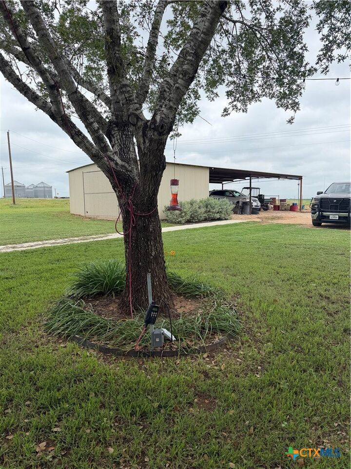 Property Photo:  1635 County Road 409  TX 78160 