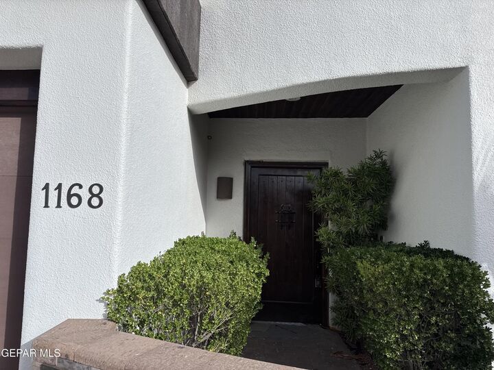 Property Photo:  1168 Calle Lomas Drive  TX 79912 