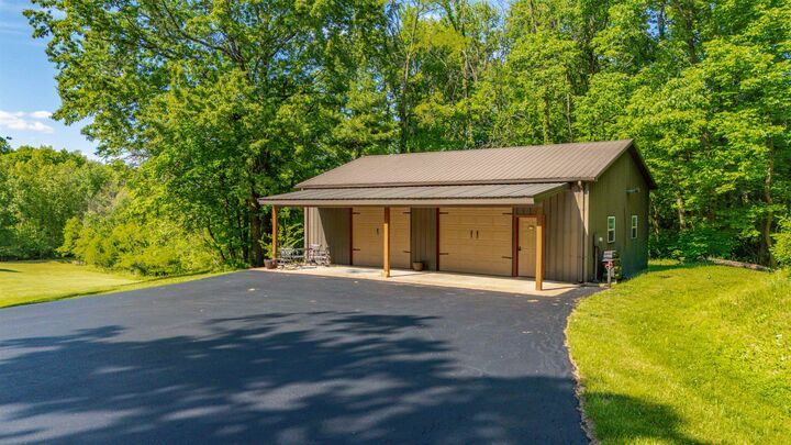 Property Photo:  1288 Hunter Blvd  IN 47601 