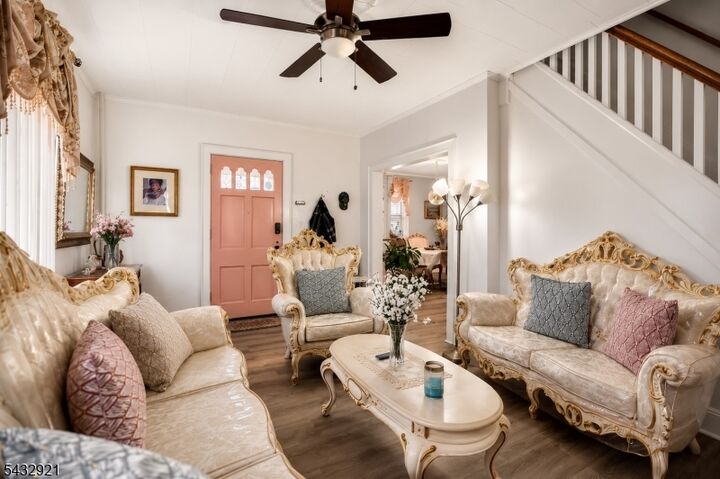 Property Photo:  280 Nesbit Ter  NJ 07111 