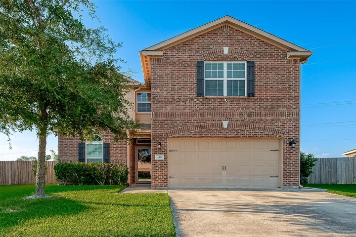Property Photo:  346 Apache Field Lane  TX 77568 