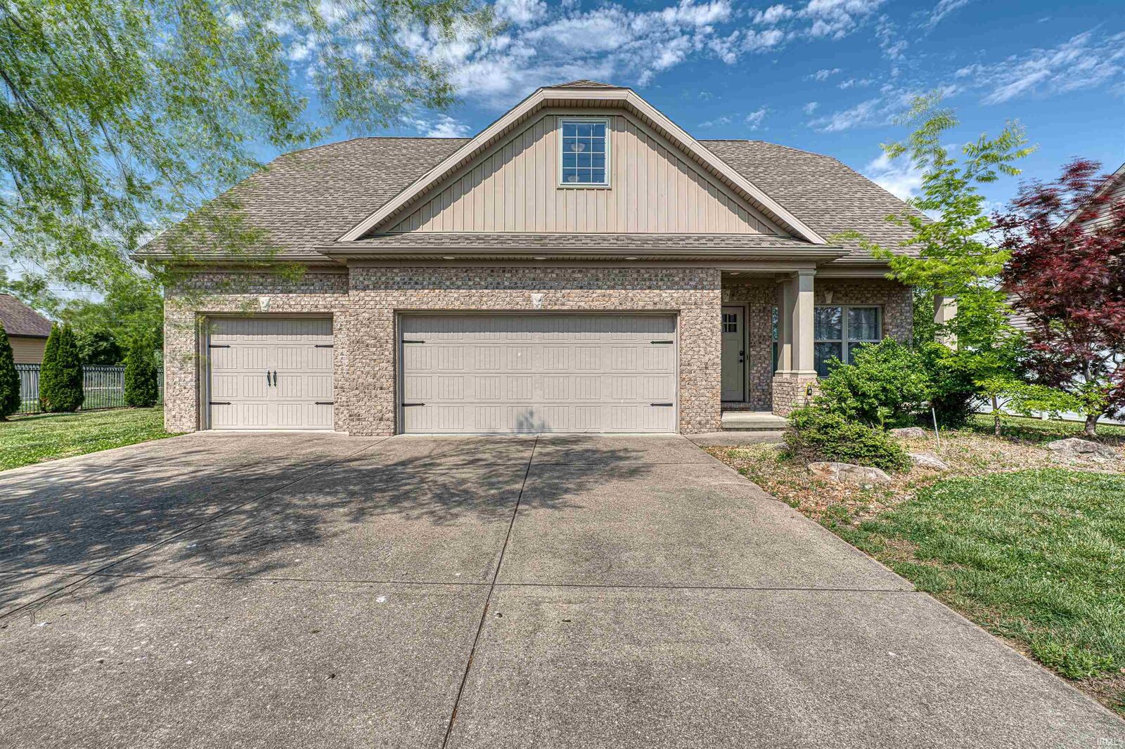 Property Photo:  3749 Arbor Pointe Drive  IN 47630 