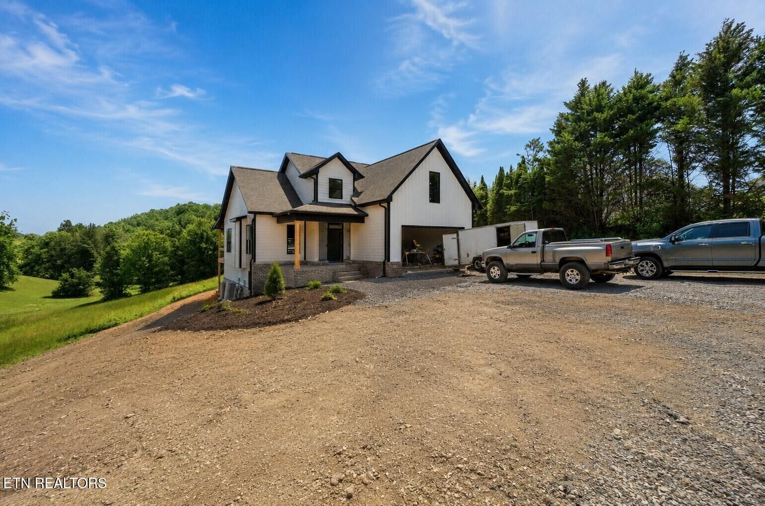 Property Photo:  467 Laurel Rd  TN 37716 
