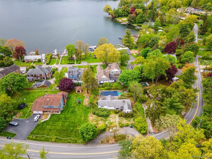 Property Photo: 516 N Lake Boulevard NY 10541