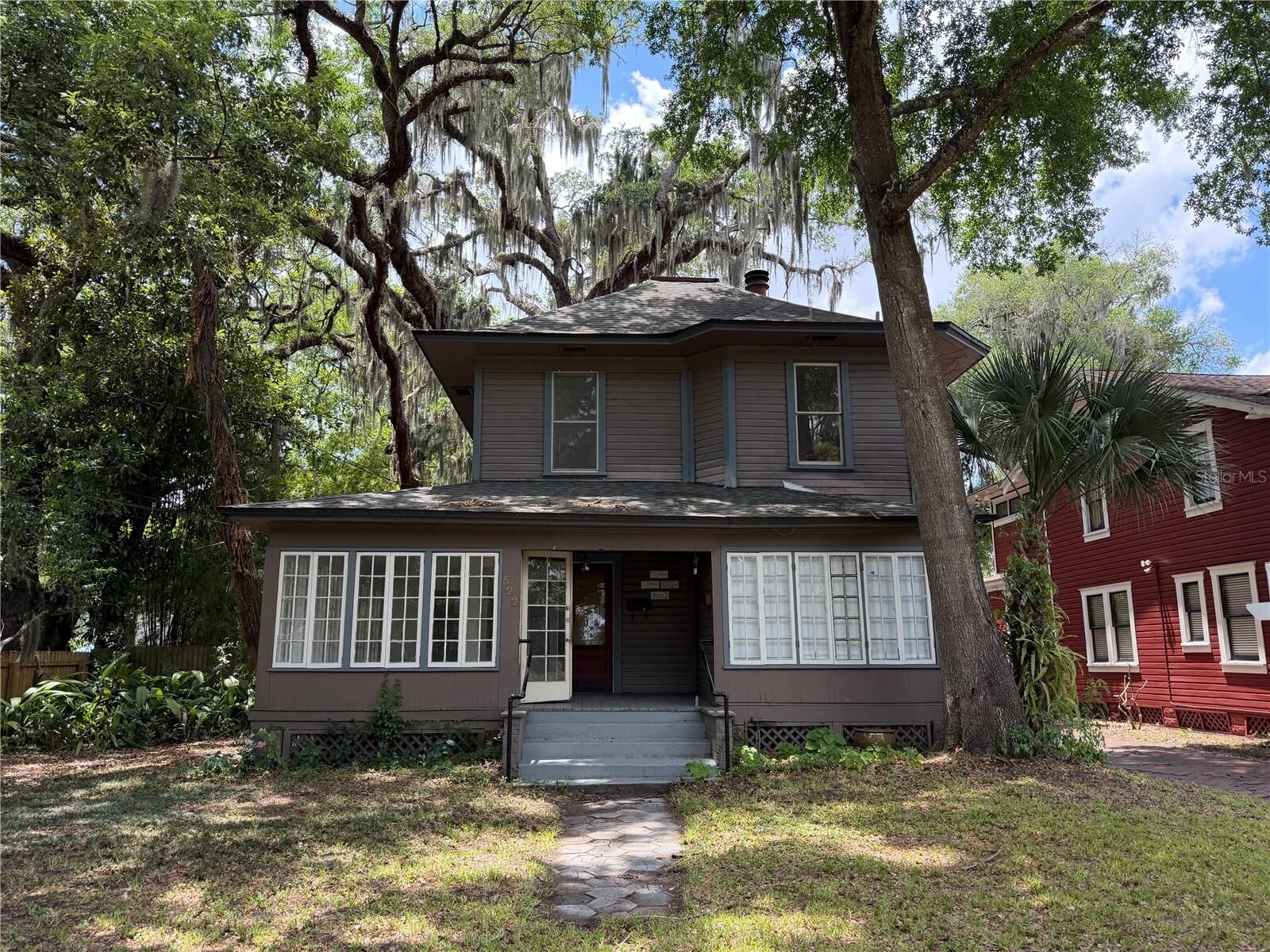 Property Photo:  522 S Osceola Ave 1  FL 32801 