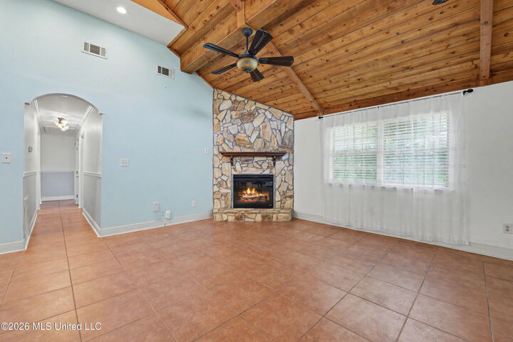 Property Photo:  15 Wisteria Court  MS 39520 