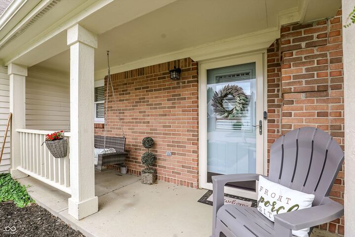Property Photo:  230 Wyndotte Drive  IN 46032 