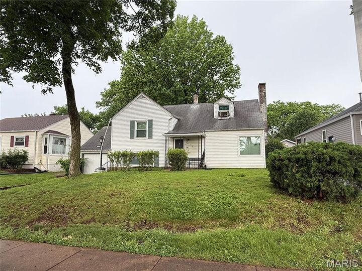 Property Photo: 515 S Fillmore Avenue MO 63122