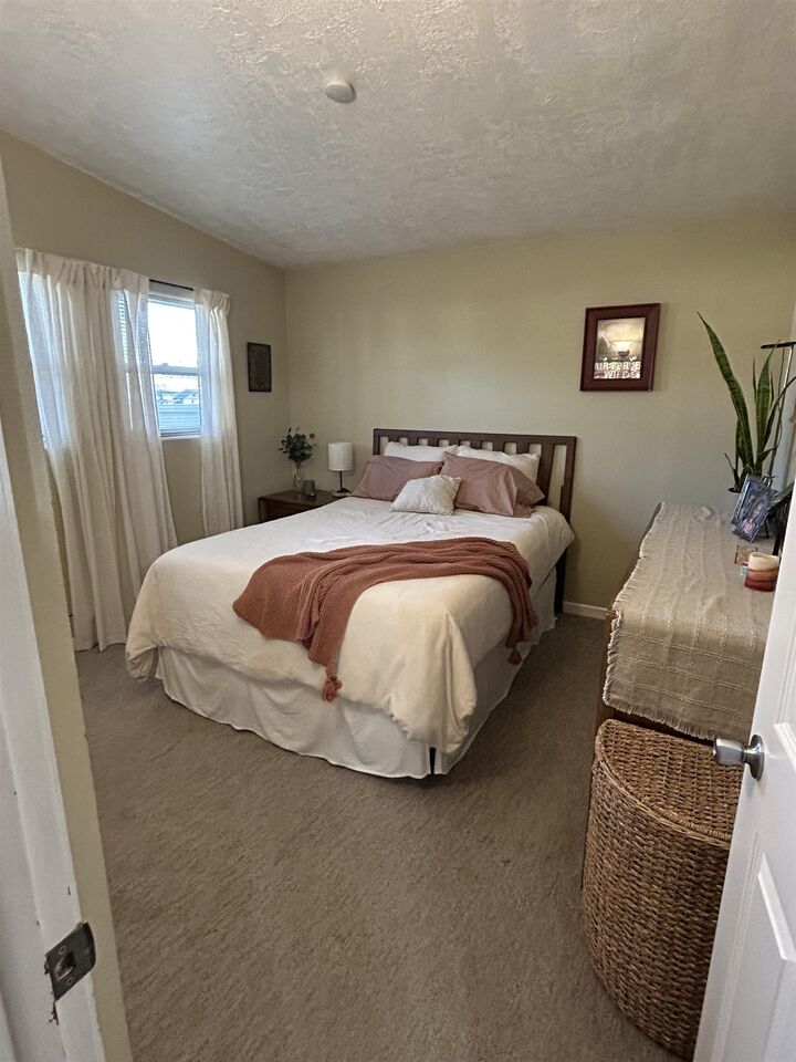 Property Photo:  2516 Skyline Drive  ND 58703 