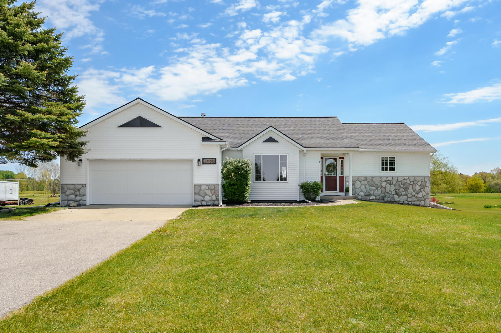 Property Photo:  3565 4th Street  MI 49348 