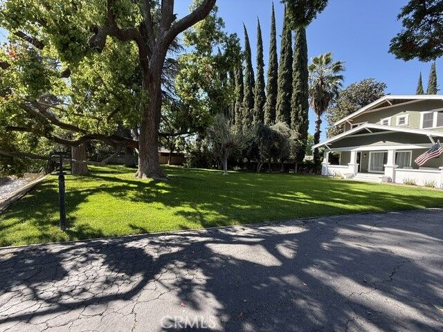 Property Photo: 2071 E North Bear Creek CA 95340