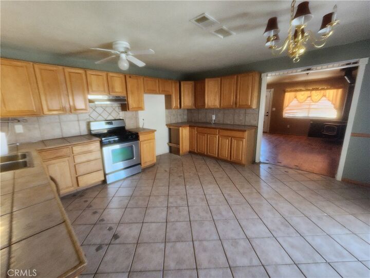 Property Photo:  2620 Oasis Street  CA 92252 