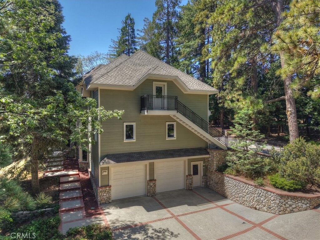 Property Photo:  248 Squirrel  CA 92391 