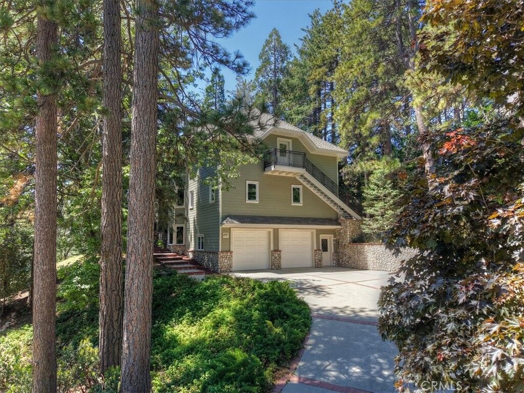 Property Photo:  248 Squirrel  CA 92391 