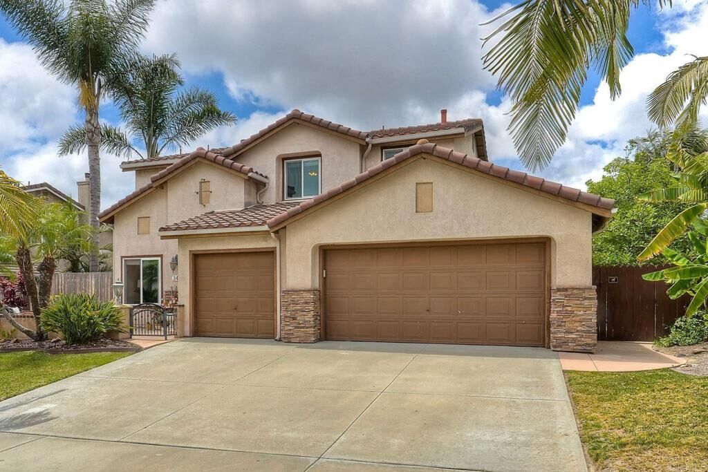 Property Photo:  342 Rimhurst Court  CA 92058 
