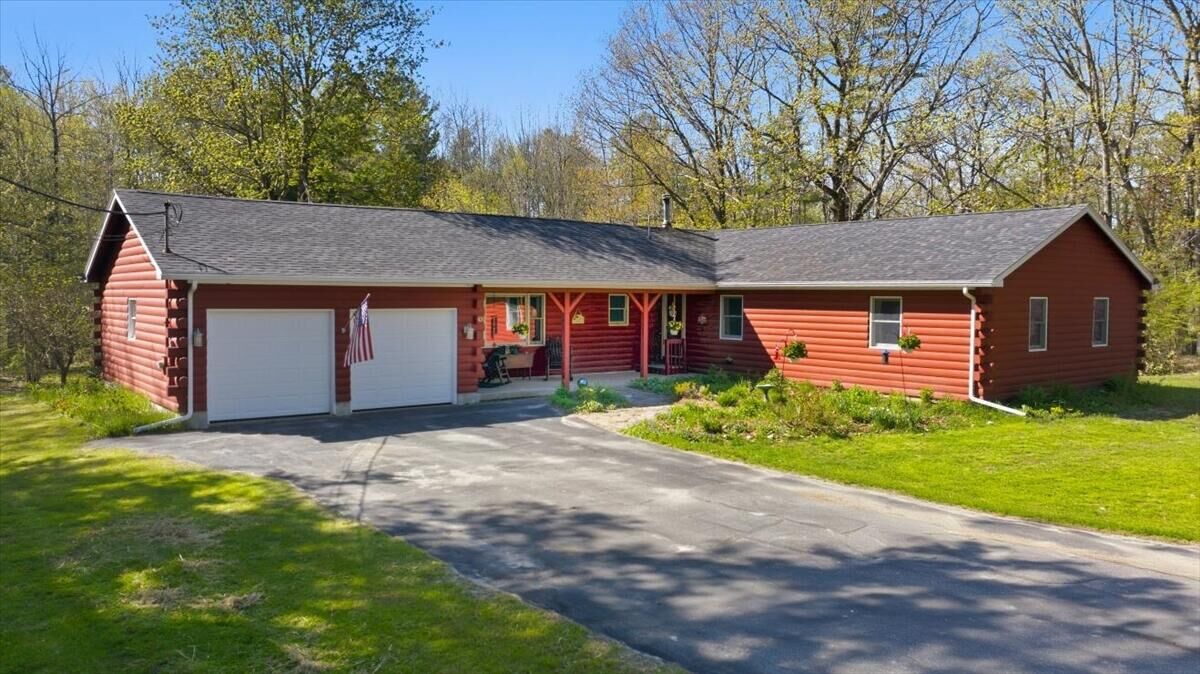 Property Photo: 43 Holmes Road ME 04364