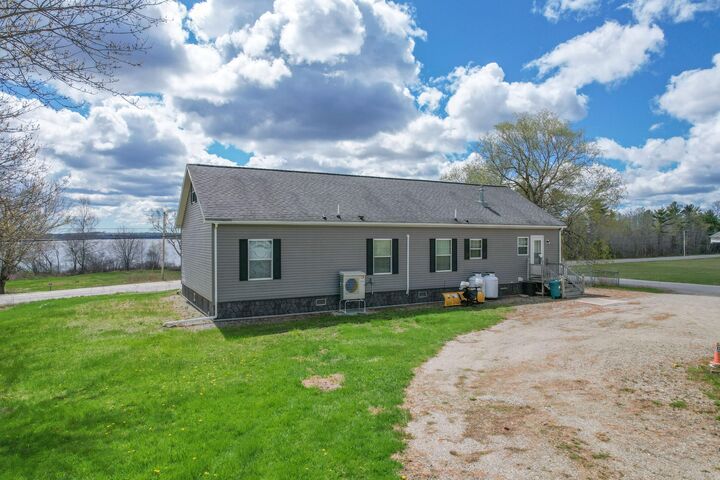 Property Photo: 478 Mariaville Road ME 04605