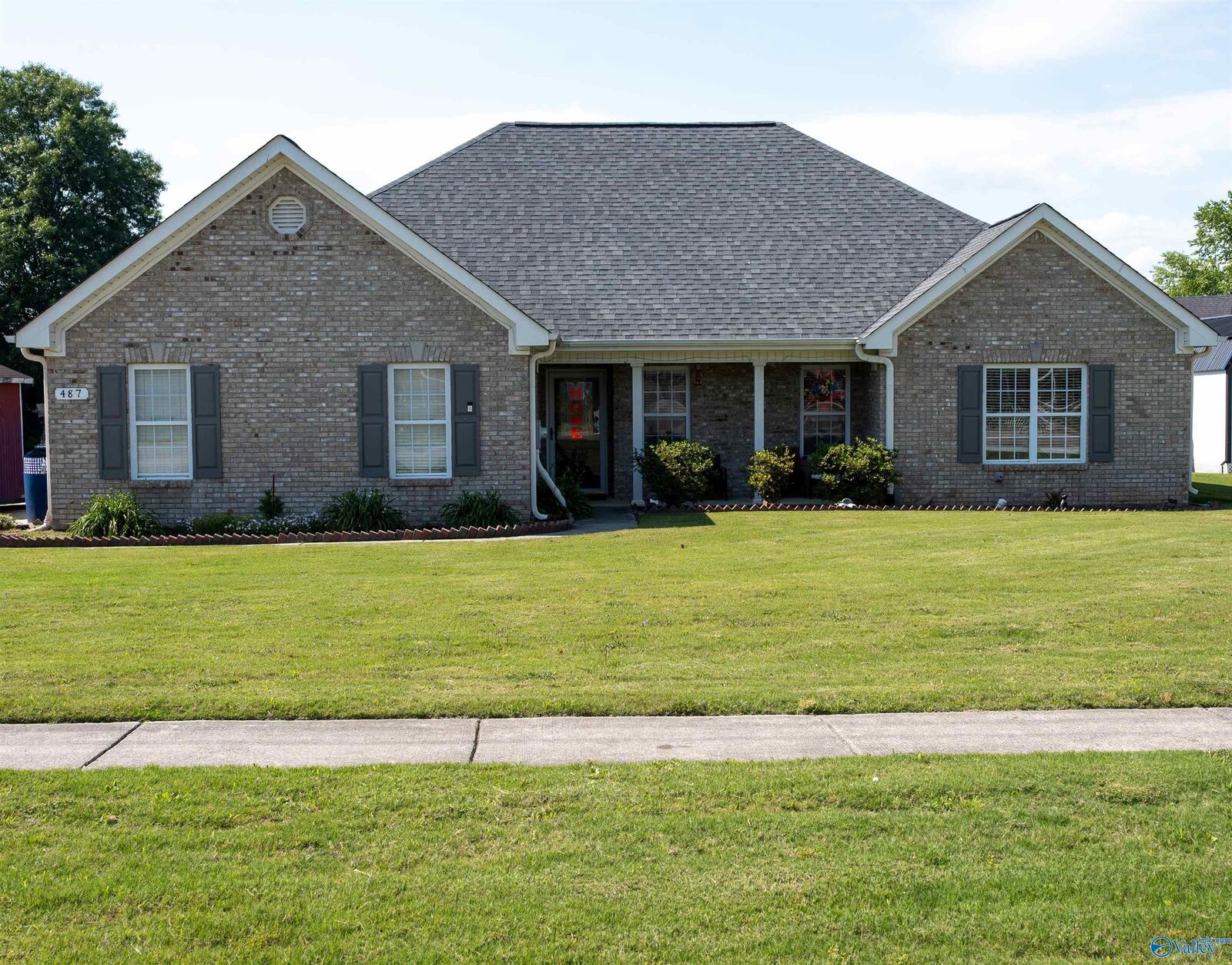 Property Photo:  487 Wilson Mann Road  AL 35763 