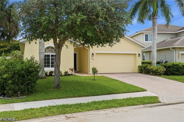 Property Photo: 2506 Blackburn Circle FL 33991