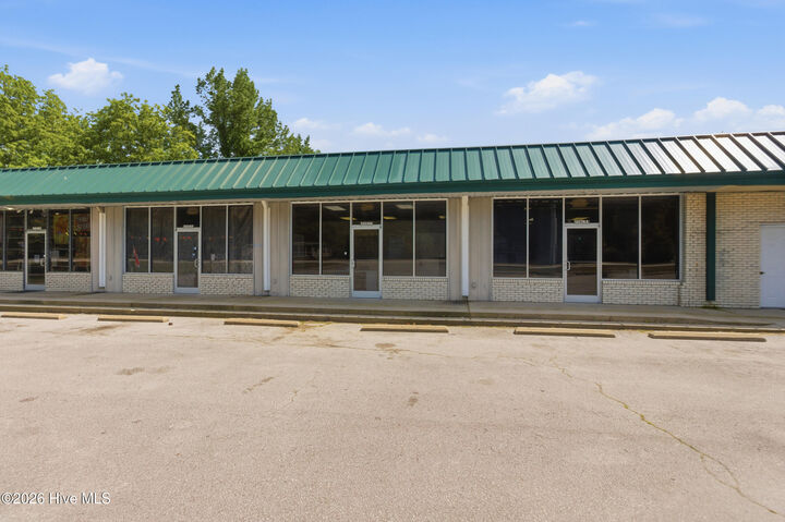 Property Photo:  14172 Nc 55 Highway 14172-14186  NC 28515 