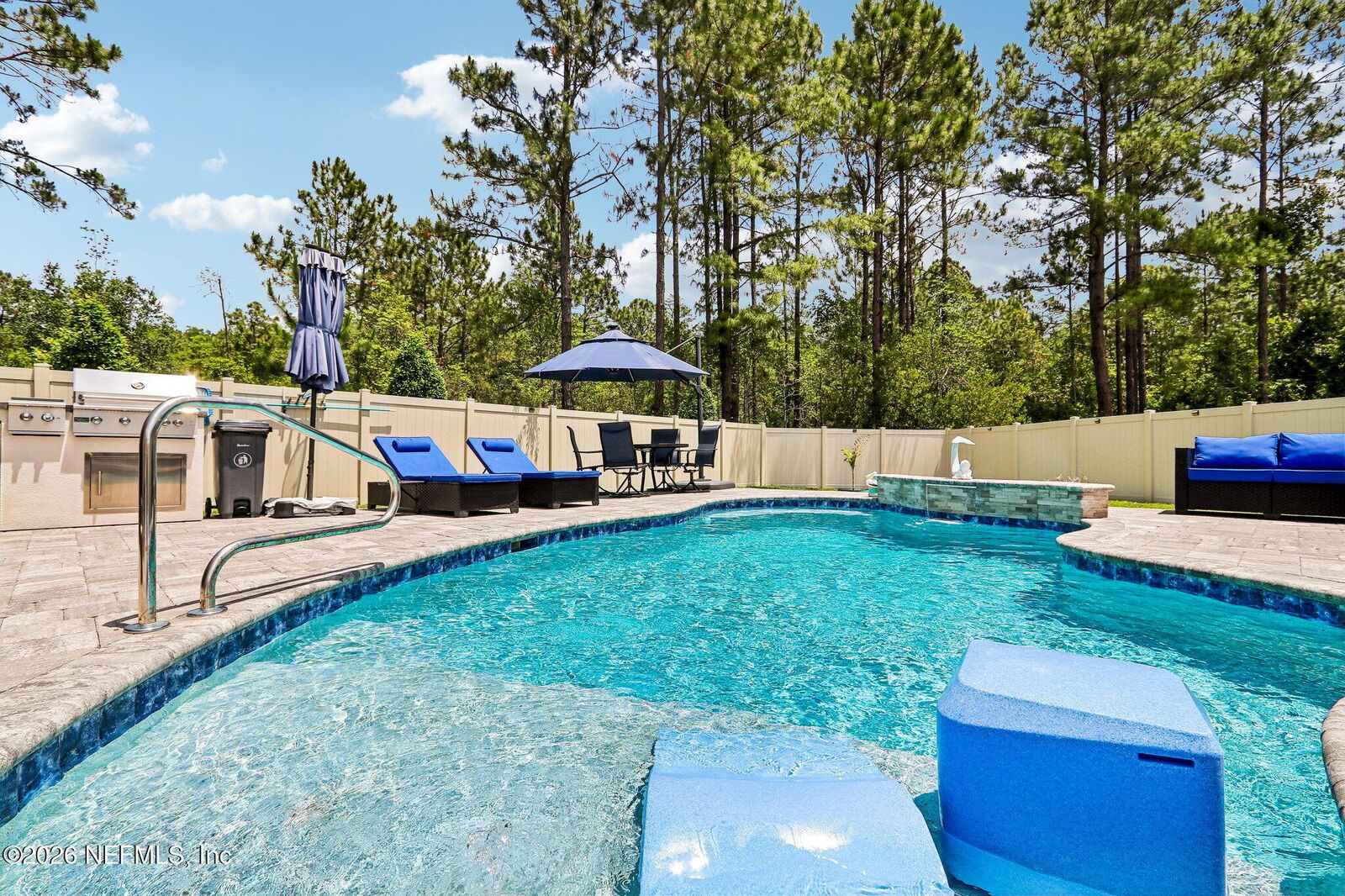 Property Photo:  8053 Guild Way  FL 32222 