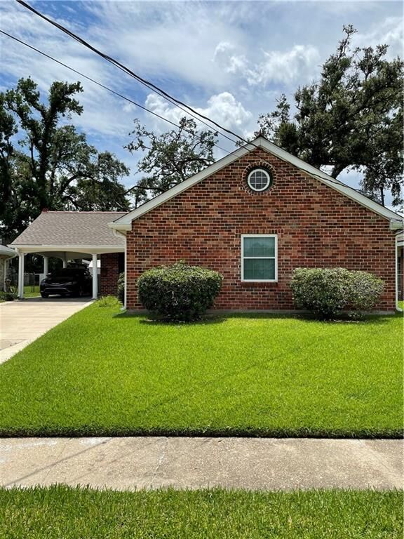 Property Photo: 716 Gordon Avenue LA 70123