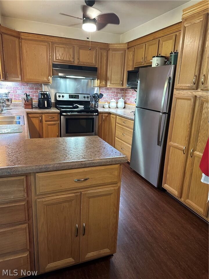 Property Photo: 4475 Monticello Boulevard OH 44143