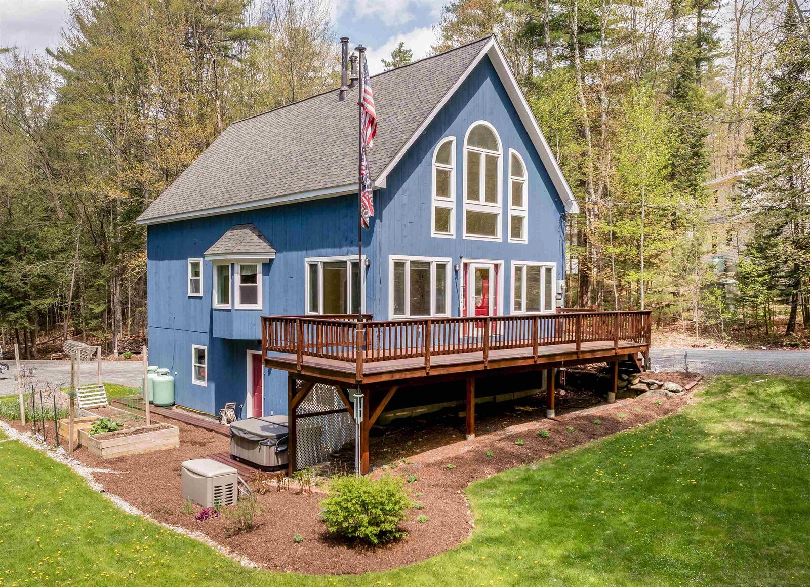 Property Photo:  34 Shorewood Estates Road  NH 03773 