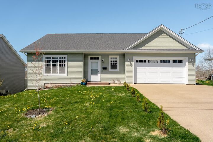 Property Photo:  8 Alpine Drive  NS B2W 1Z4 