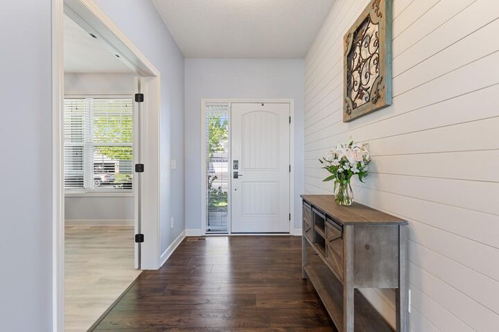 Property Photo: 14290 Aldborough Avenue MN 55068