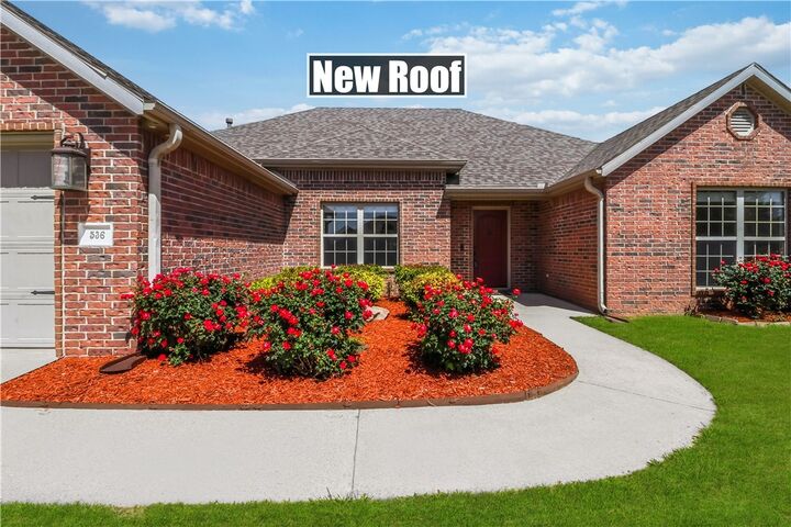Property Photo:  536 N Fox Meadows Lane  AR 72704 