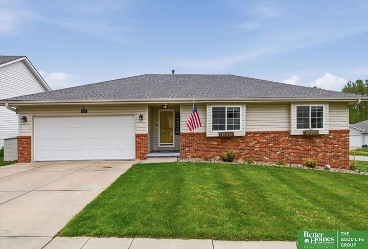 Property Photo: 301 Valley Street IA 51534