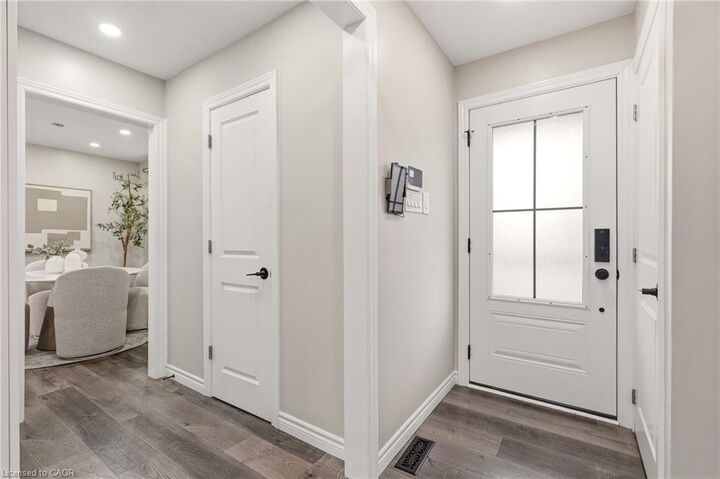 Property Photo:  1191 Limeridge Road E  ON L8W 1E9 