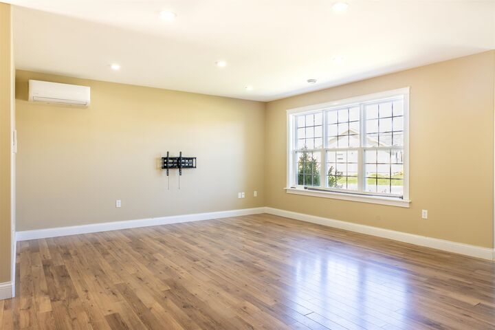 Property Photo:  15 Raspberry Avenue  PE C1E 0H9 