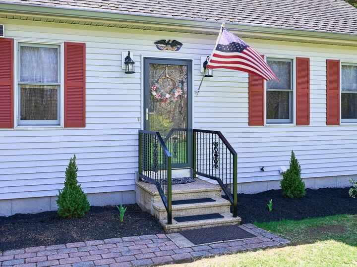 Property Photo:  3 Hammond Street  MA 01542 