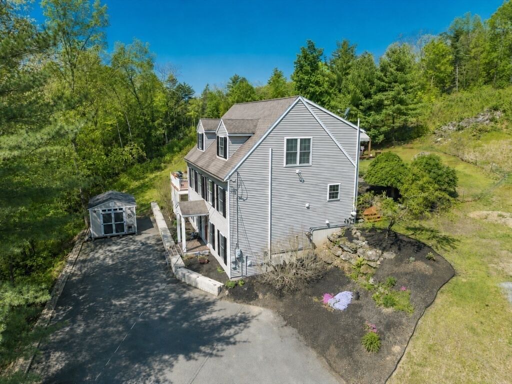 Property Photo: 31 Pisgah Mountain Rd MA 01354